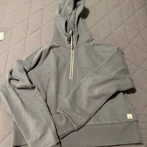 Vuori women’s quarter zip hoodie